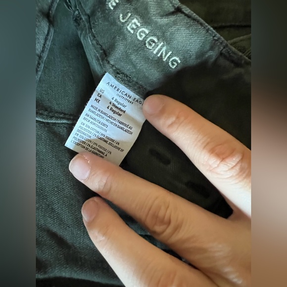 Army green American eagle jeans. - Picture 4 of 5